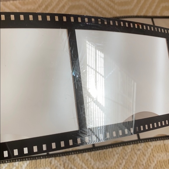 frames - Picture 2 of 2